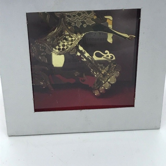 Wallace Silversmiths Carousel House Ornament Gold - Picture 2 of 2